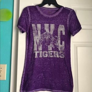 NYC tigers T-shirt